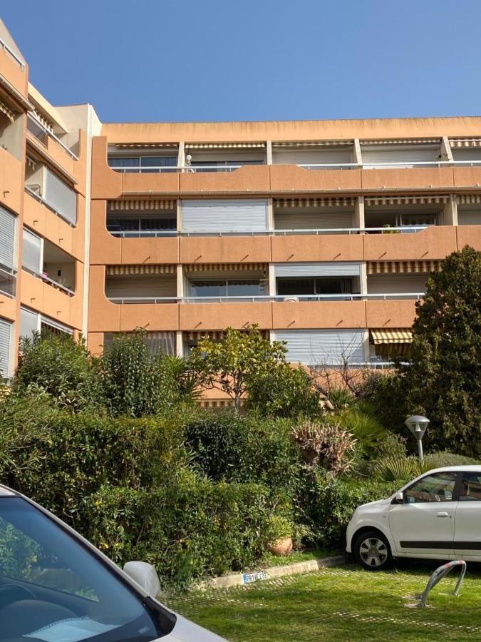 Saint-Raphaël Appart. F2 Apercu Port De Santa Lucia St Raphael מראה חיצוני תמונה